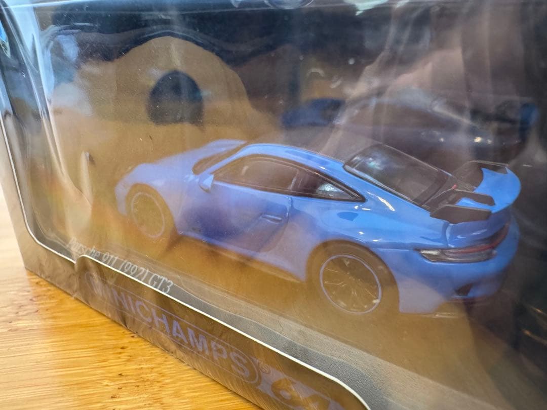 【MINICHAMPS】Porsche 911GT Shark Blue