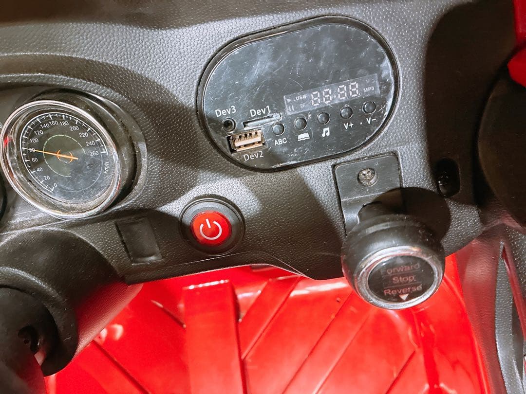 BMW 6 GT 電動乗用カー キッズカー 乗用玩具 レッド BMW正規デザイン