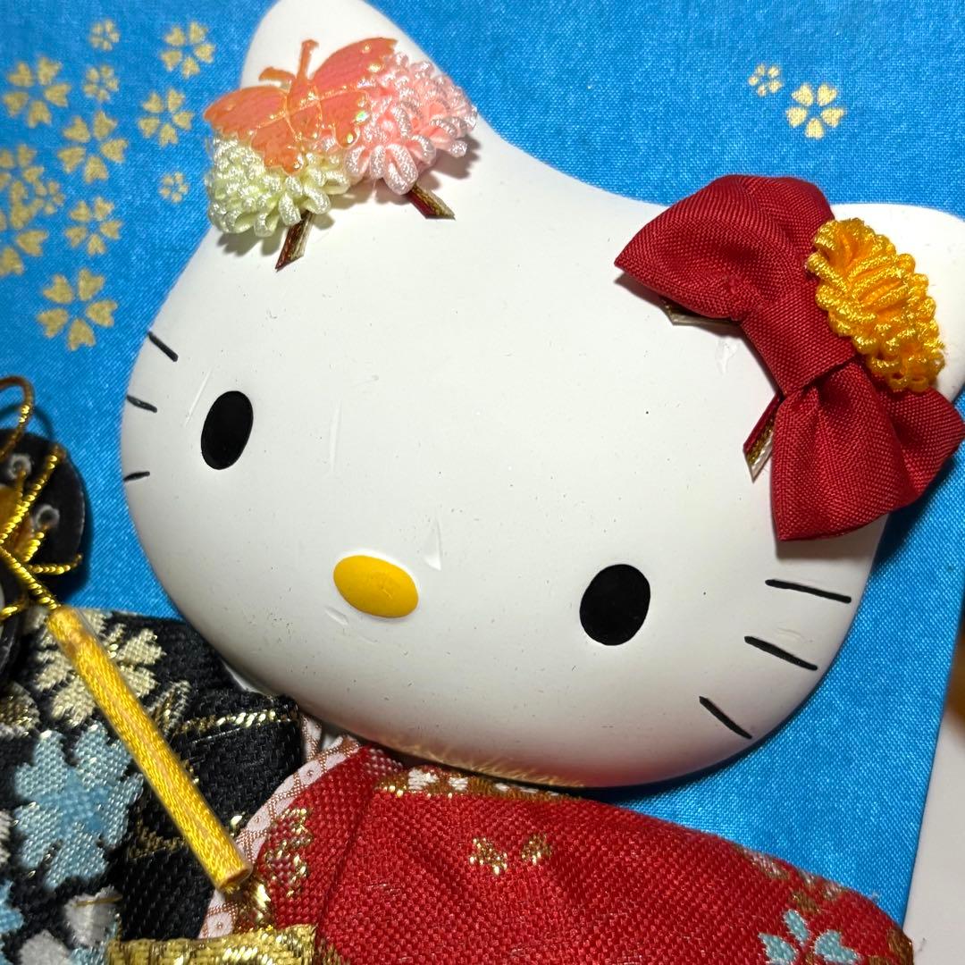 ハローキティ 日本人形 羽子板（スタンド付き）