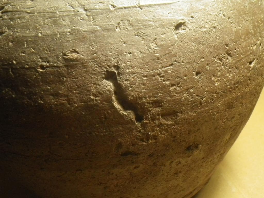 古備前壺　うずくまる 22/12/29