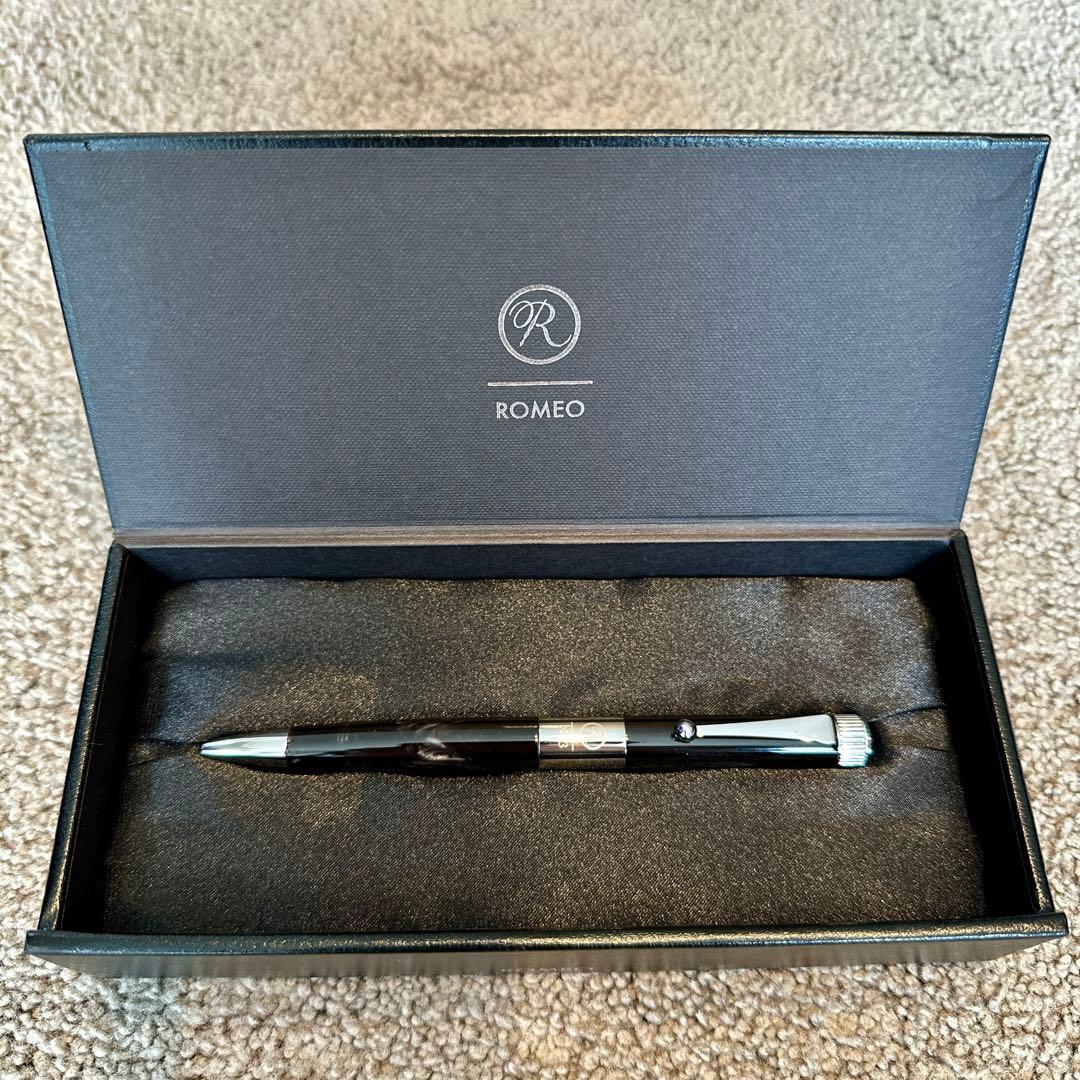 ROMEO ロメオ No.3 ボールペン 【販売店舗限定】細軸 TDグレー ROMEO No．3ボールペン 細軸 | 伊東屋オンラインストア