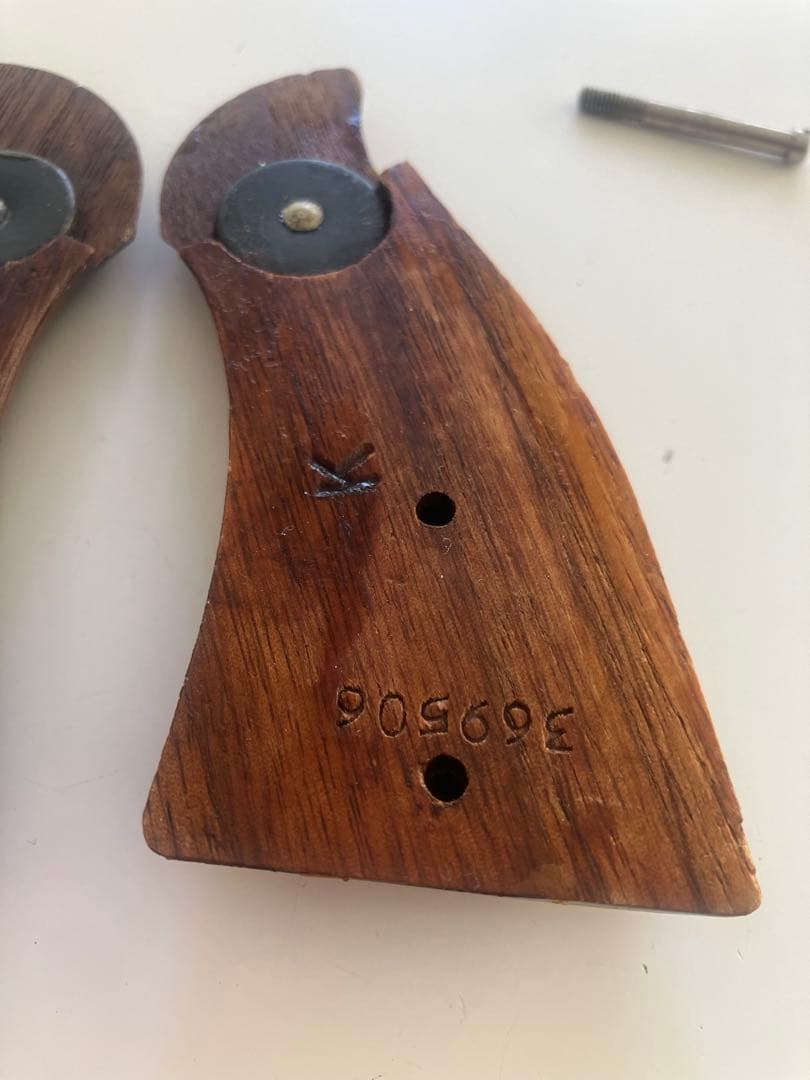 s&w純正 グリップ　k フレーム　M10 M15