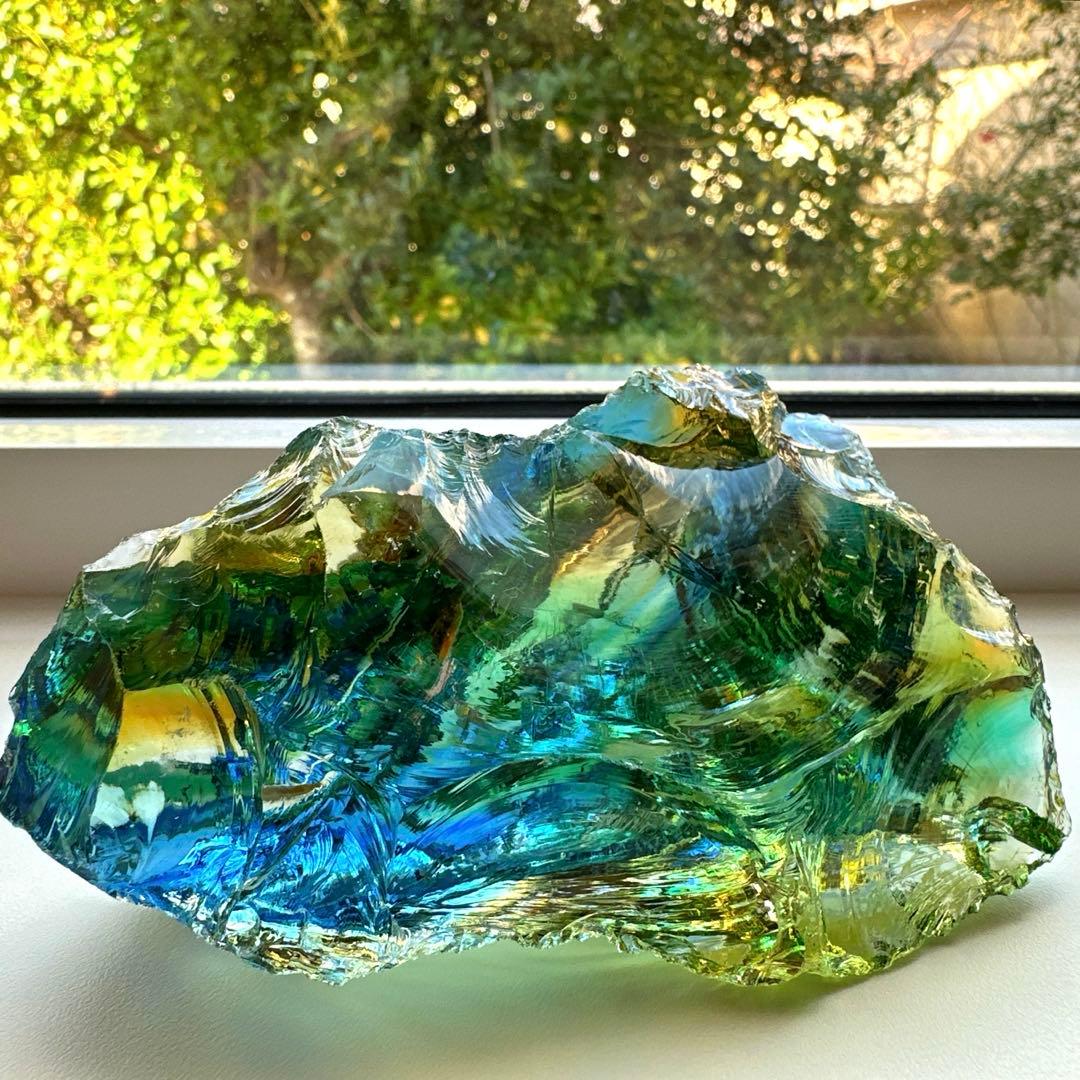 アンダラクリスタル　シエラネバダ　308.9g マルチカラー　エメラルド　ブル