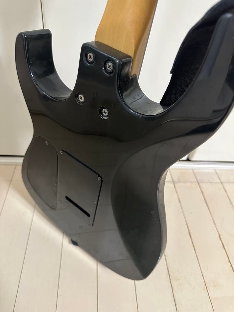 チャッティングバード　エレキギター