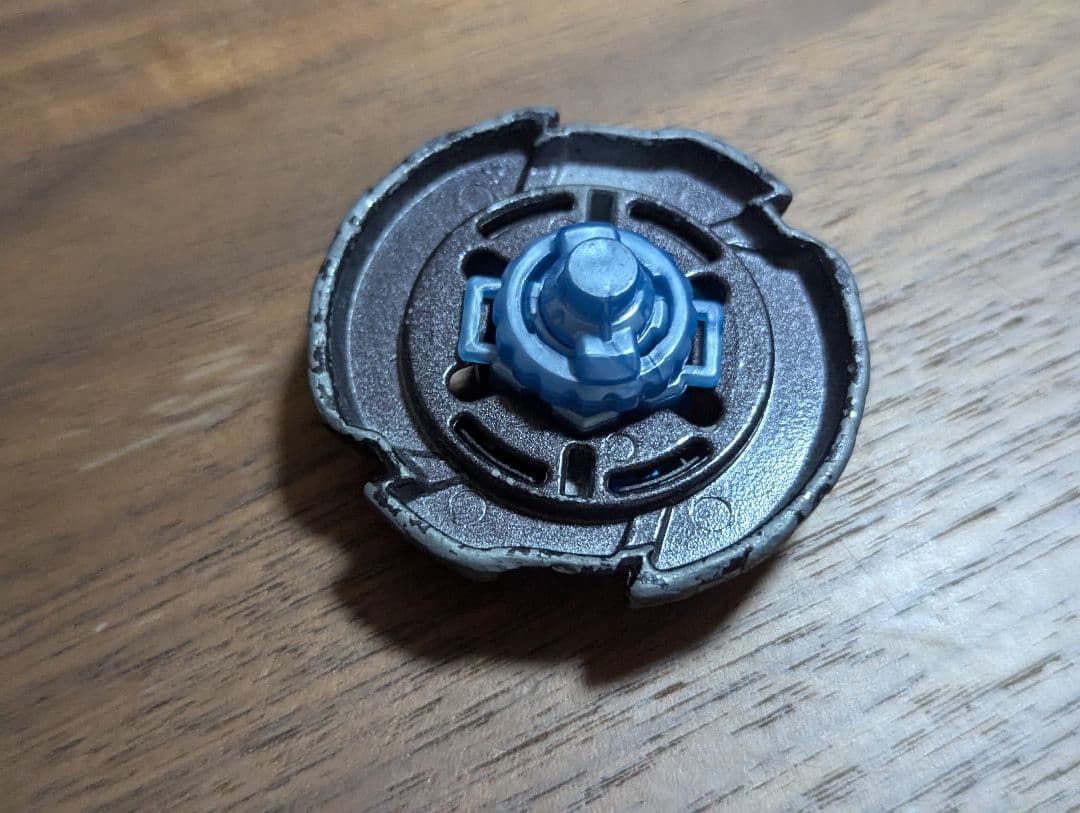 マーキュリーアヌビウス メタルファイトベイブレード