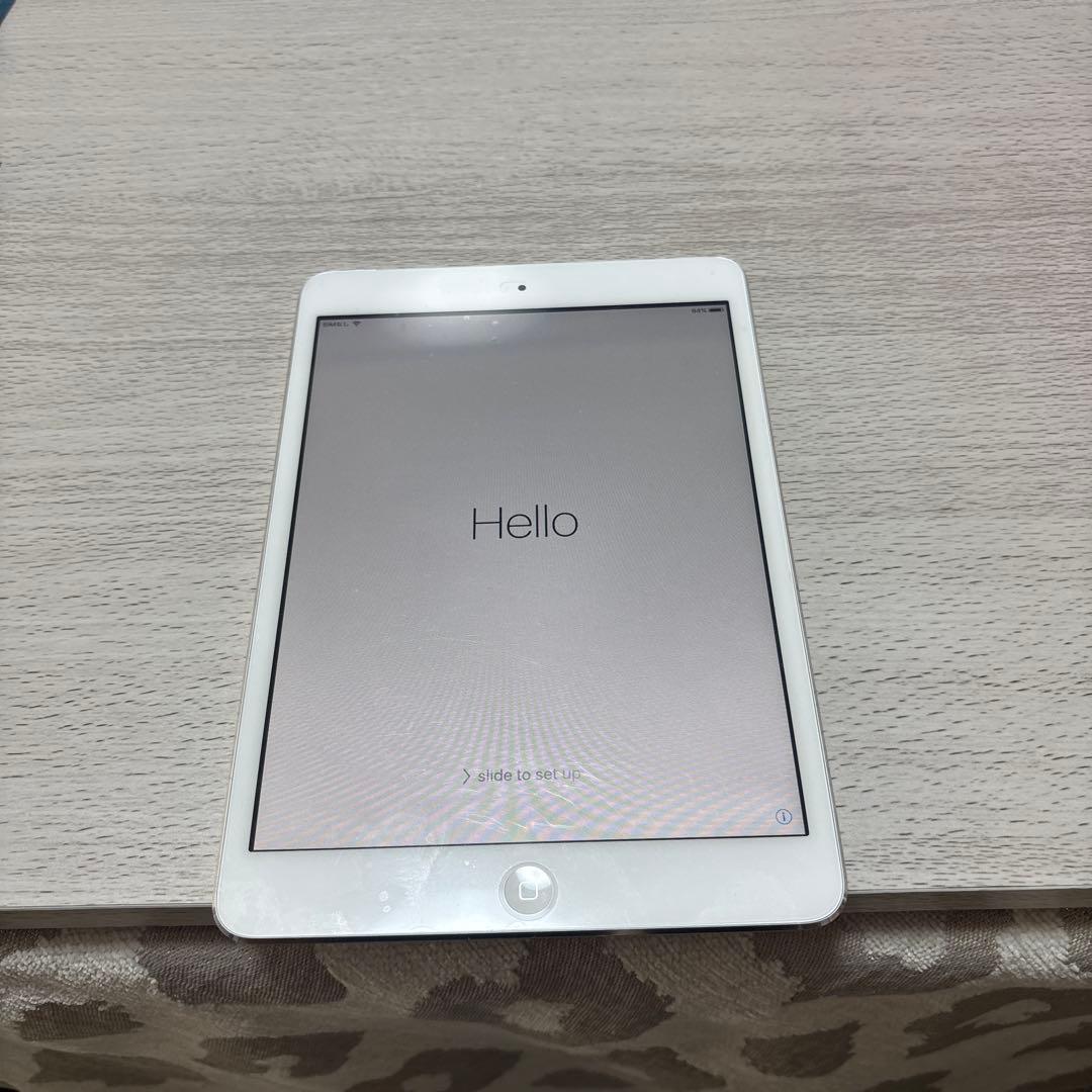 ジャンク Apple iPad シルバー 本体 A1455 - メルカリ