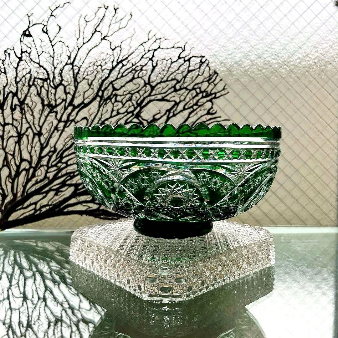 骨董 時代ガラス 緑色被せ 丸紋星切子 カットガラス ガラス鉢 菓子器