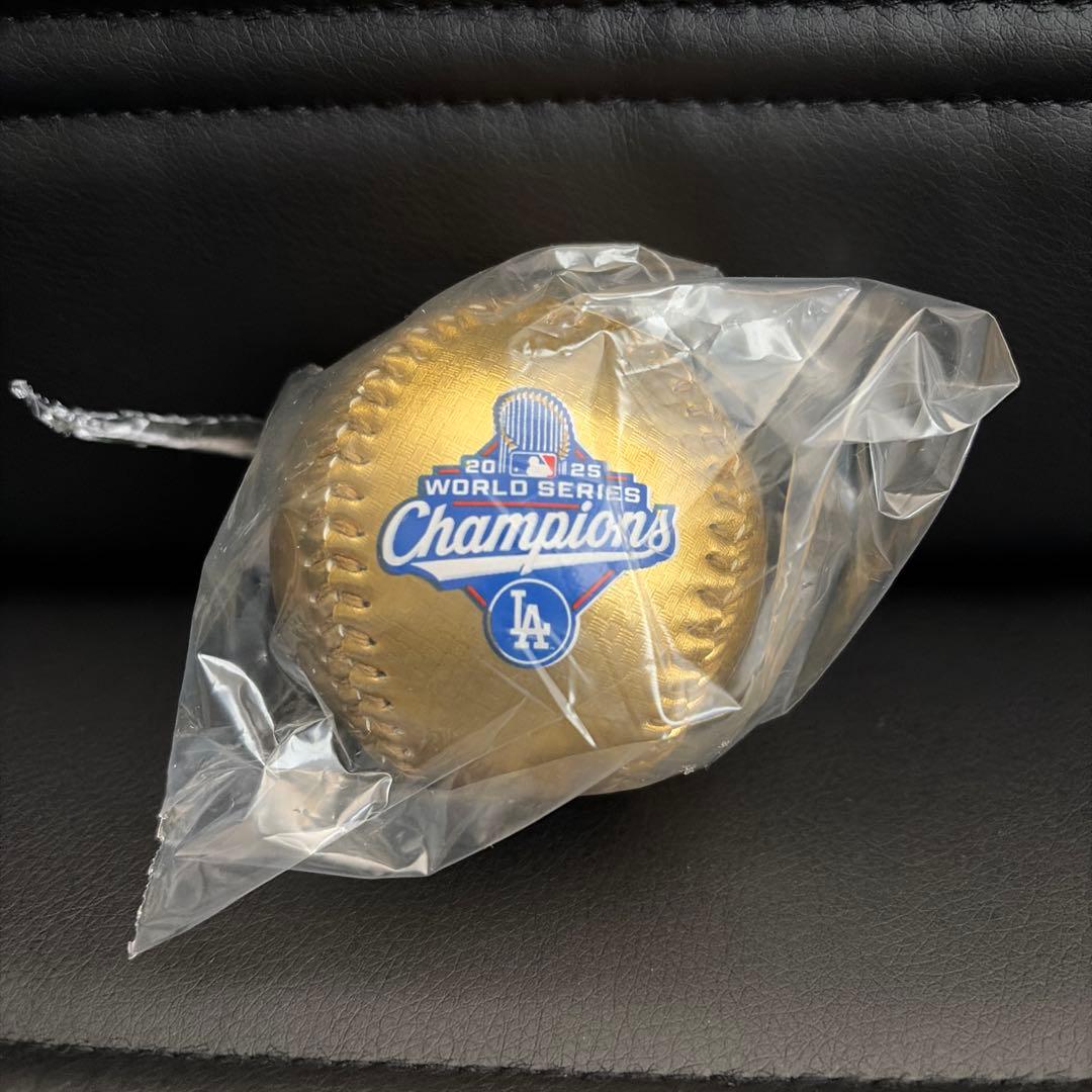 u*0様 【当日発送】最新版2025年ドジャース ワールドシリーズ優勝記念