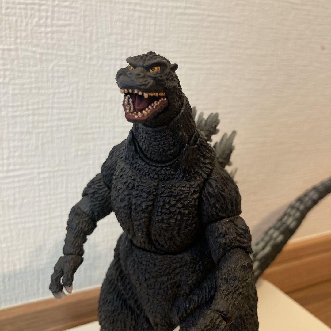 SHモンスターアーツ ゴジラ 販売