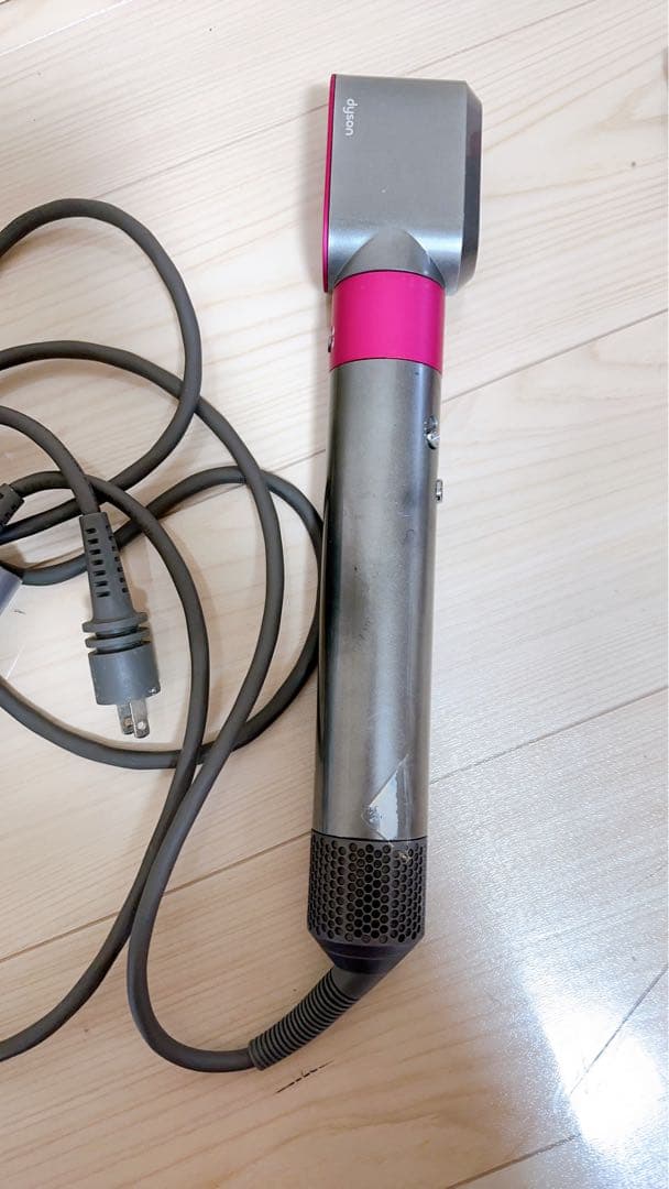 dyson airwrap HS01 エアラップ スタイラー　ダイソン