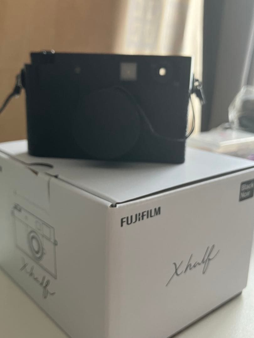 y*d様 FUJIFILM x-half ブラック(9月で出品取下) カメラ