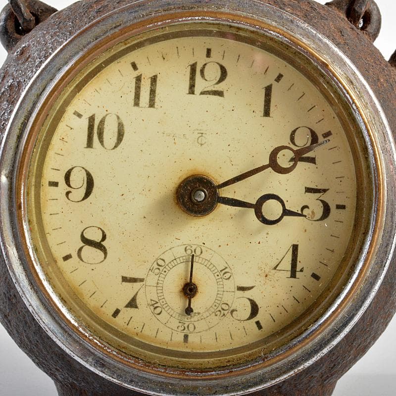 南部鉄器 山京銘 鉄瓶形小型置時計 ジャンク品 M R5608