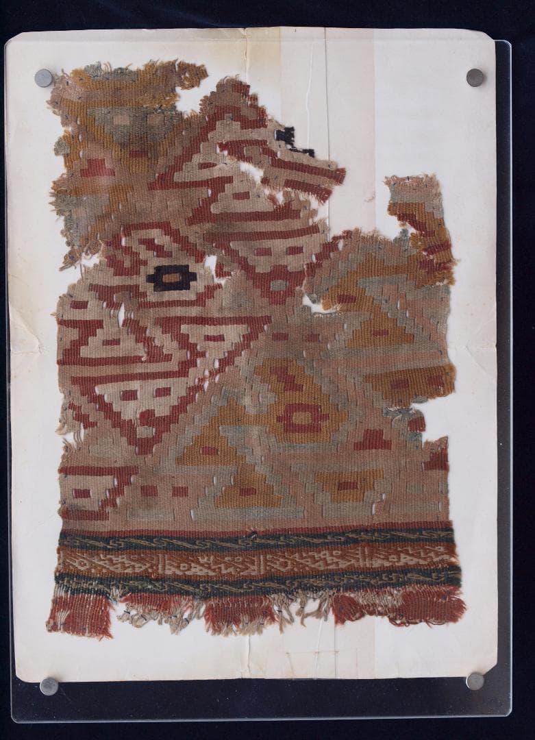 インカ帝国後期 アンデス中部、チャンカイ文化期の希少鳥紋様織裂 12～14