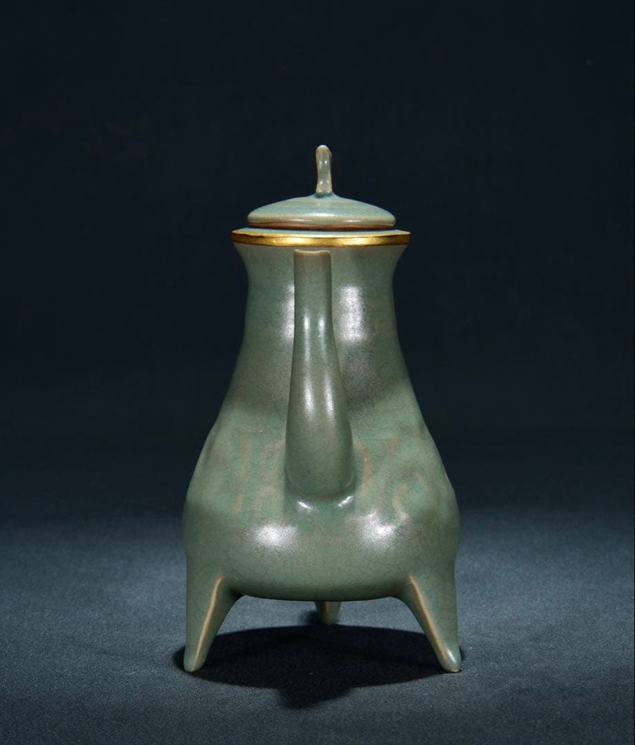 旧蔵 宋・汝窑 天青釉包金口 三足执壶