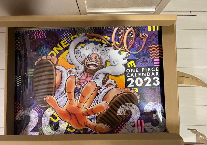 ワンピース コミックカレンダー 2023 大判 新品未開封 2023 ワンピース