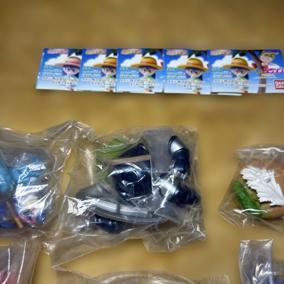 Dr.スランプ　アラレちゃんHGシリーズ　全6種セット　ブック6枚付き