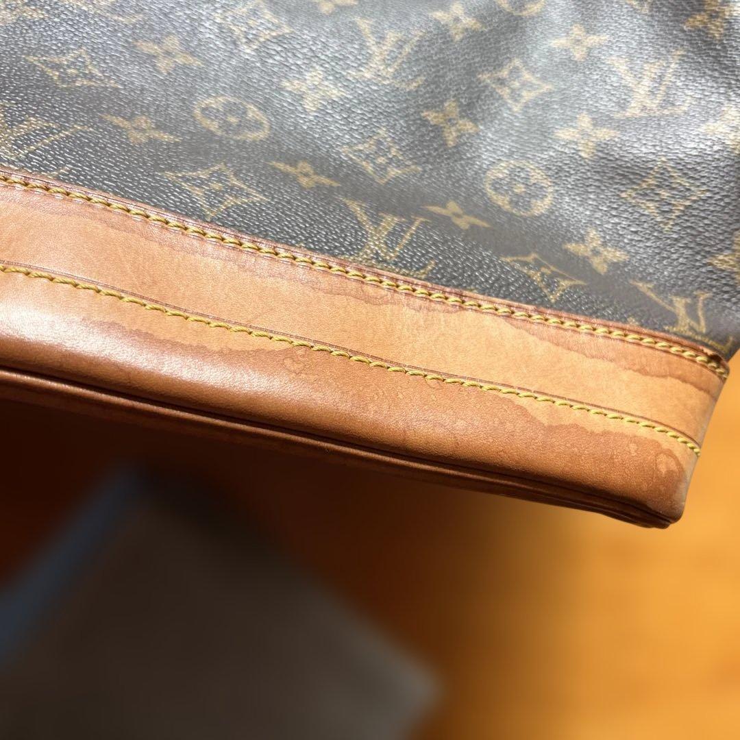 Louis Vuitton モノグラム ショルダーバッグ ノエ M42224