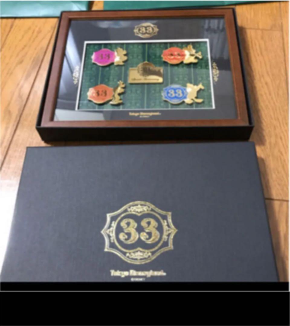 クラブ33 ディズニー 額入りピンバッチ 35周年