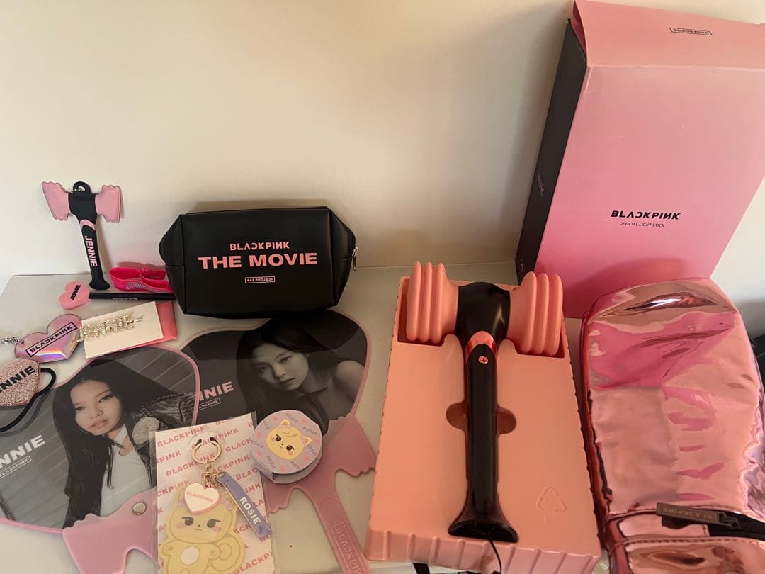 BLACKPINK ペンライトセット ジェニ - メルカリ