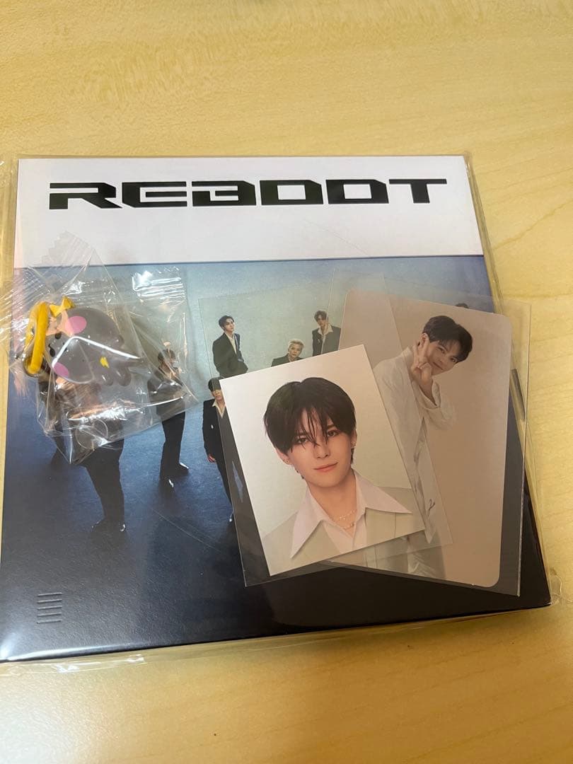 treasureヨシセット - メルカリ