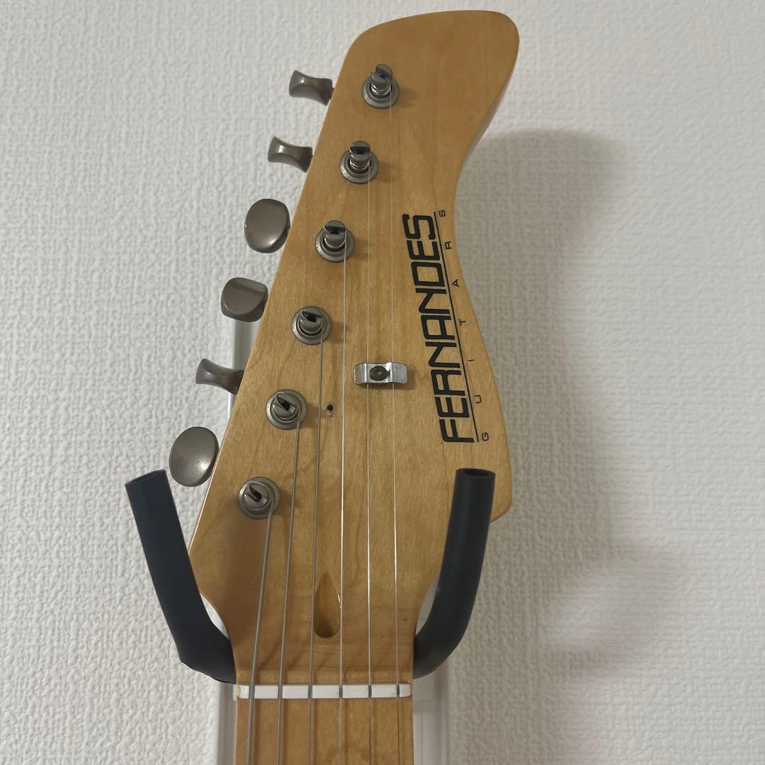 FERNANDES エレキギター ブラック ストラトキャスター