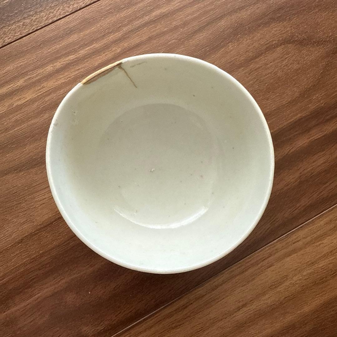 古伊万里 江戸幕末 初期中期 白磁 ぐい呑み 金継ぎあり 1客 - メルカリ