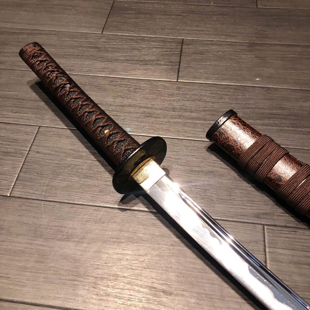 高級模造刀　刀　樋入り刀身　優波紋　本格居合刀