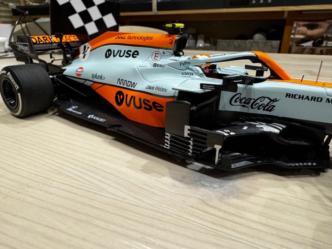 MINICHAMPS 1/18 マクラーレン MCL35M モナコ2021