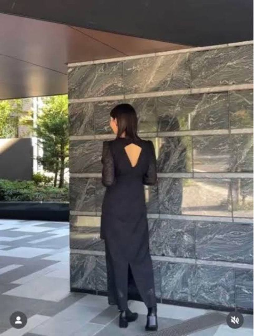 Knuth Marf バックオープンシアードレス S