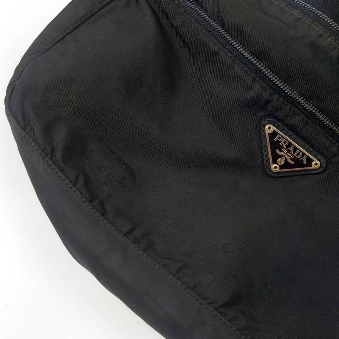 人気✨プラダ ショルダーバッグ カメラバッグ　三角ロゴ ナイロン 　レザー 黒