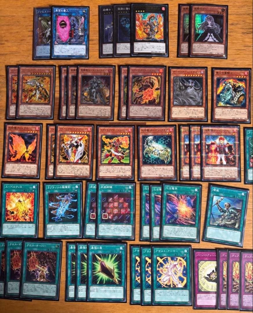 遊戯王　デッキ6個セット　青眼の白龍　ブラック・マジシャン・ガール　霊使い