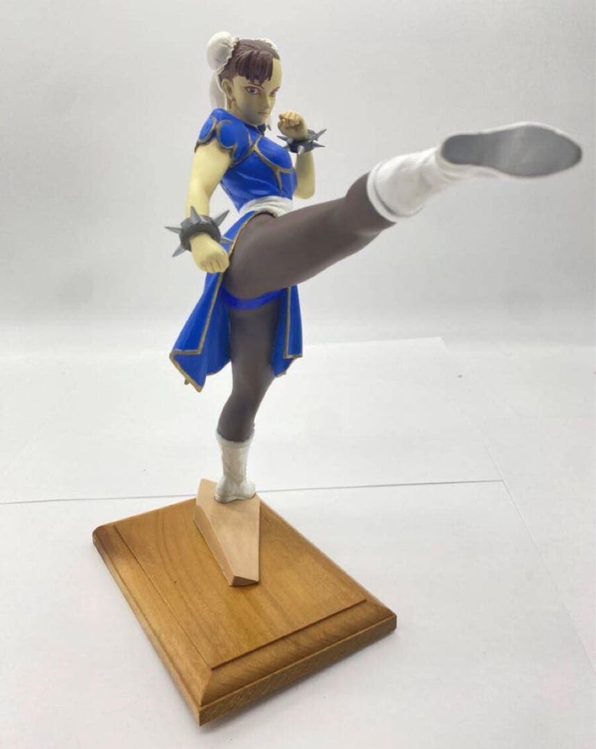 ムサシヤ 1/6スケール 春麗 ソフビキット 組み立て 塗装済み 完成品