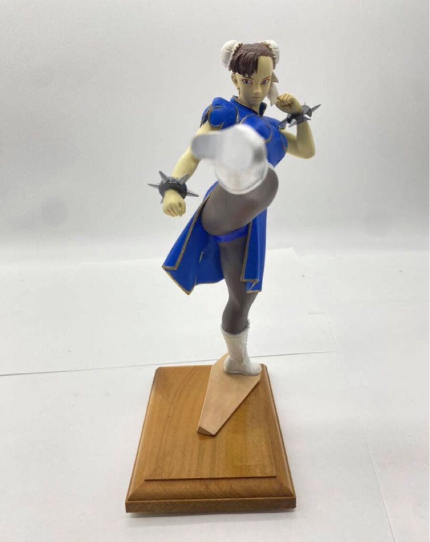 ムサシヤ 1/6スケール 春麗 ソフビキット 組み立て 塗装済み 完成品