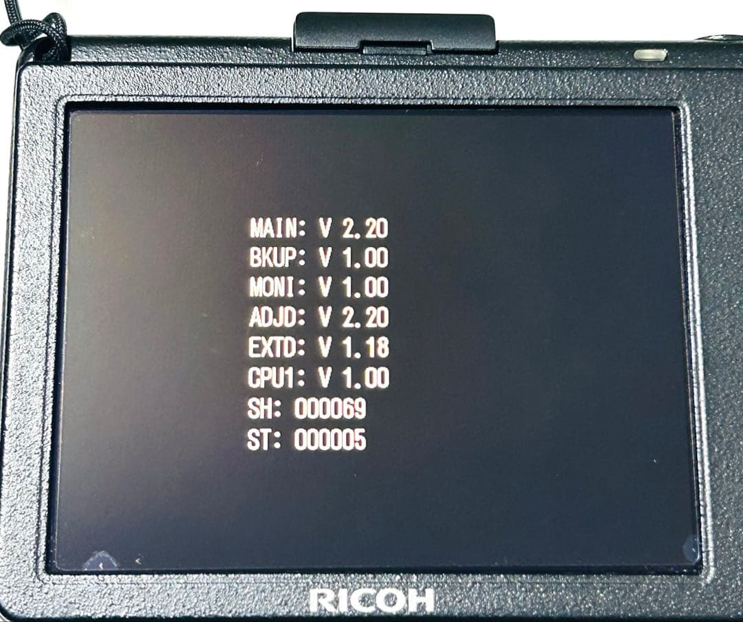 ■ 美品 ■《S数 70回》リコー　RICOH GR DIGITAL III