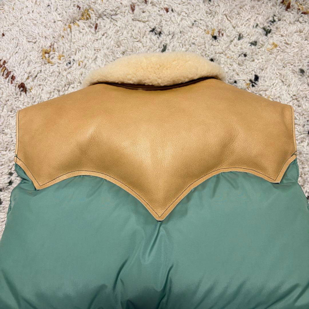 【美品】ロッキーマウンテンフェザーヘッド　ダウンベスト　40サイズ