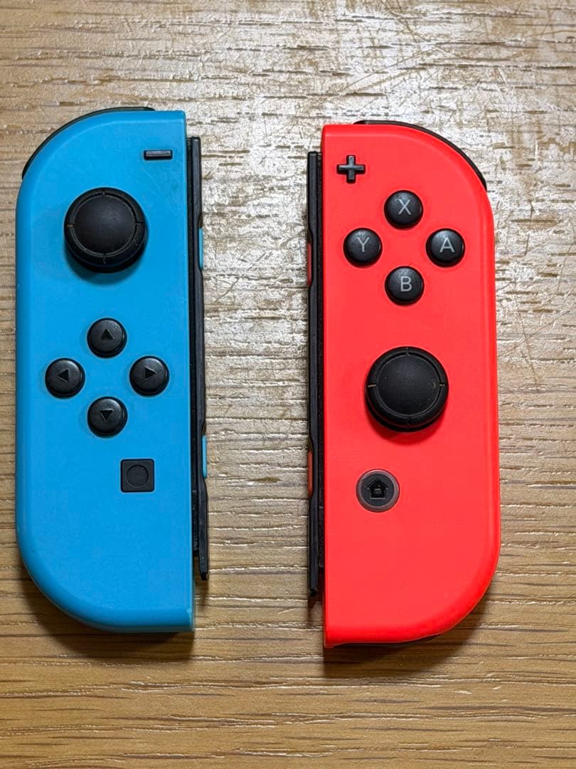 Nintendo Switch 本体 ネオンブルー・レッド (ポリパッド付き)