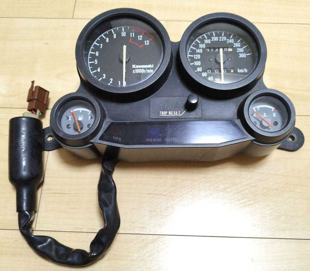 ZX10 逆車 後期 フルスケール 300km/h メーター GPZ900R - メルカリ