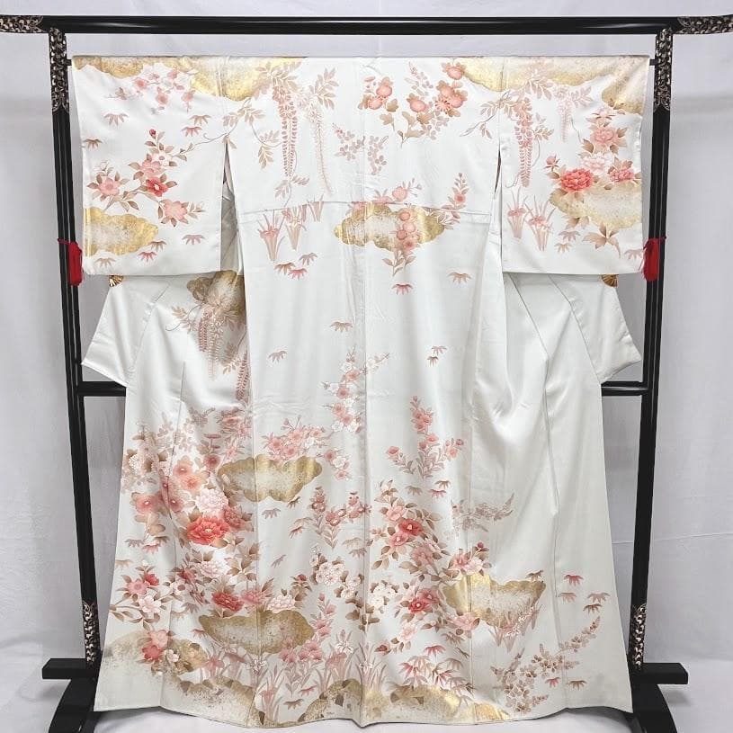 ゆりのはな訪問着友禅金彩加工ボカシ染め金駒刺繍花柄薄黄緑色系正絹袷