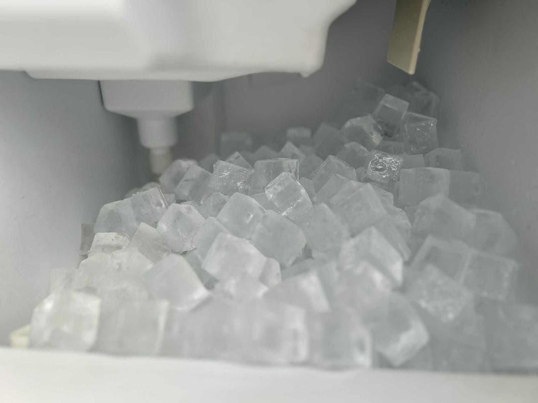 ホシザキ 25kg 製氷機 IM-25M 業務用　厨房機器 キューブアイス