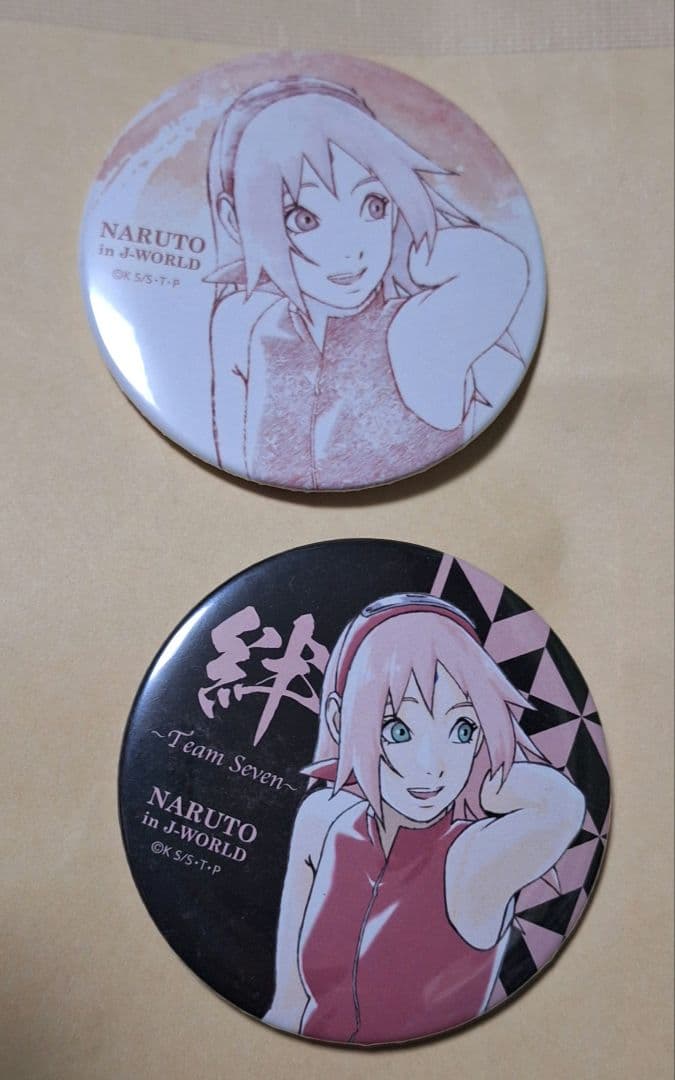 NARUTO J-WORLD 絆 第七班 春野サクラ 缶バッジ