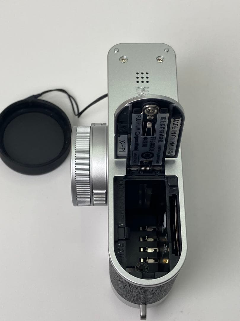 返品保証・美品】FUJIFILM X-Half 限定モデル シルバー