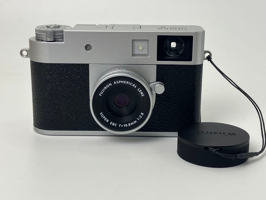 返品保証・美品】FUJIFILM X-Half 限定モデル シルバー