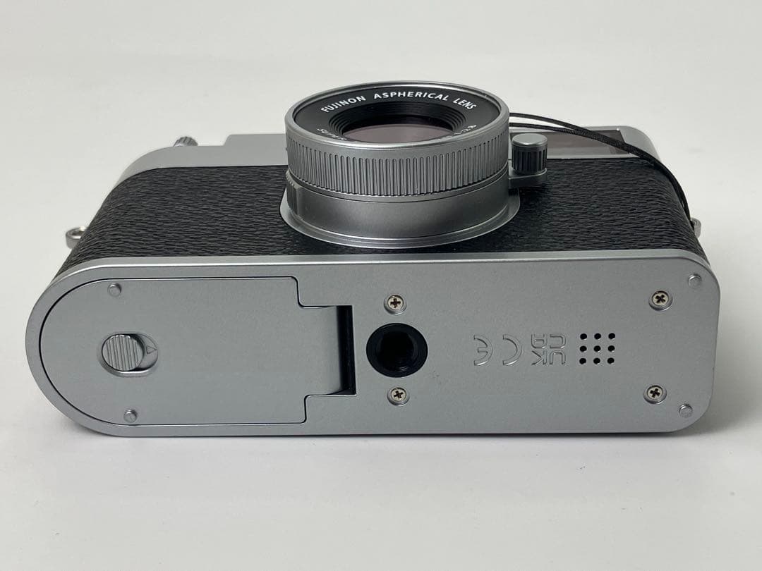 返品保証・美品】FUJIFILM X-Half 限定モデル シルバー