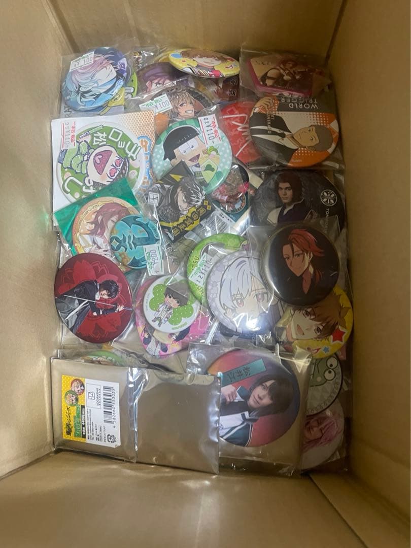 アニメグッズ】ノンジャンル 大量 セット まとめ売り 缶バッジ アクスタ