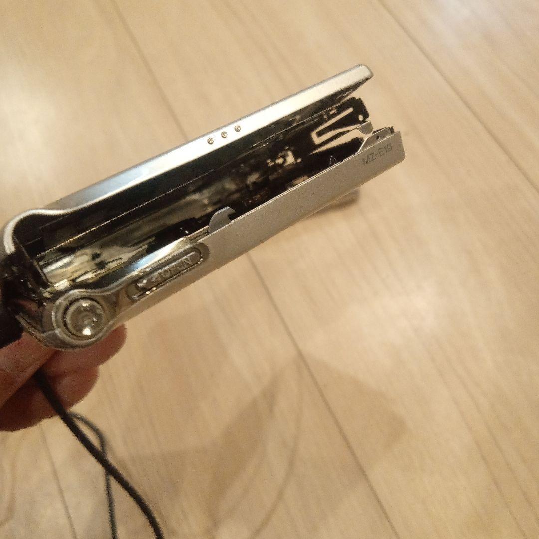 SONY ウォークマン ポータブルMDプレーヤー MZ-E10 動作未確認 - メルカリ