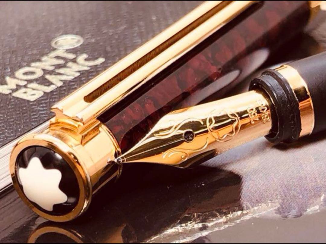 ⭐️金運・幸運を呼ぶパワーストーン⭐️レッド瑪瑙デザイン