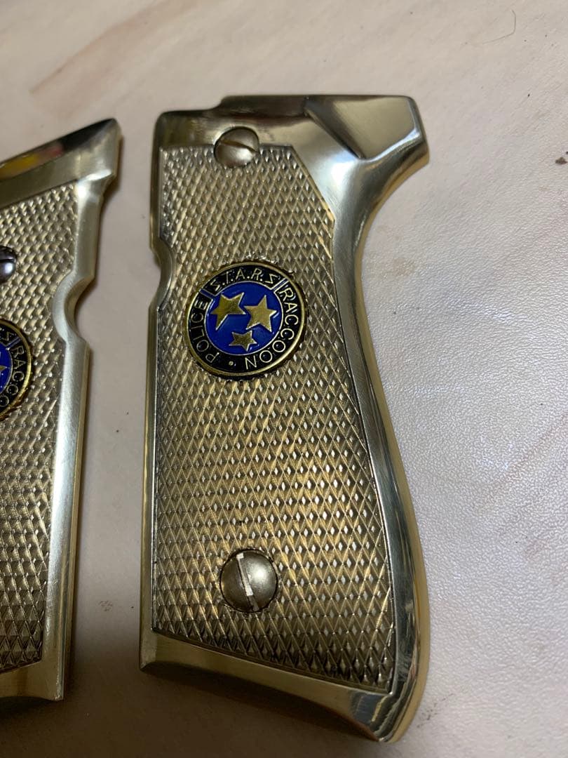 レア物　新品ベレッタ 各社m9用サムライエッジ風　真鍮グリップ