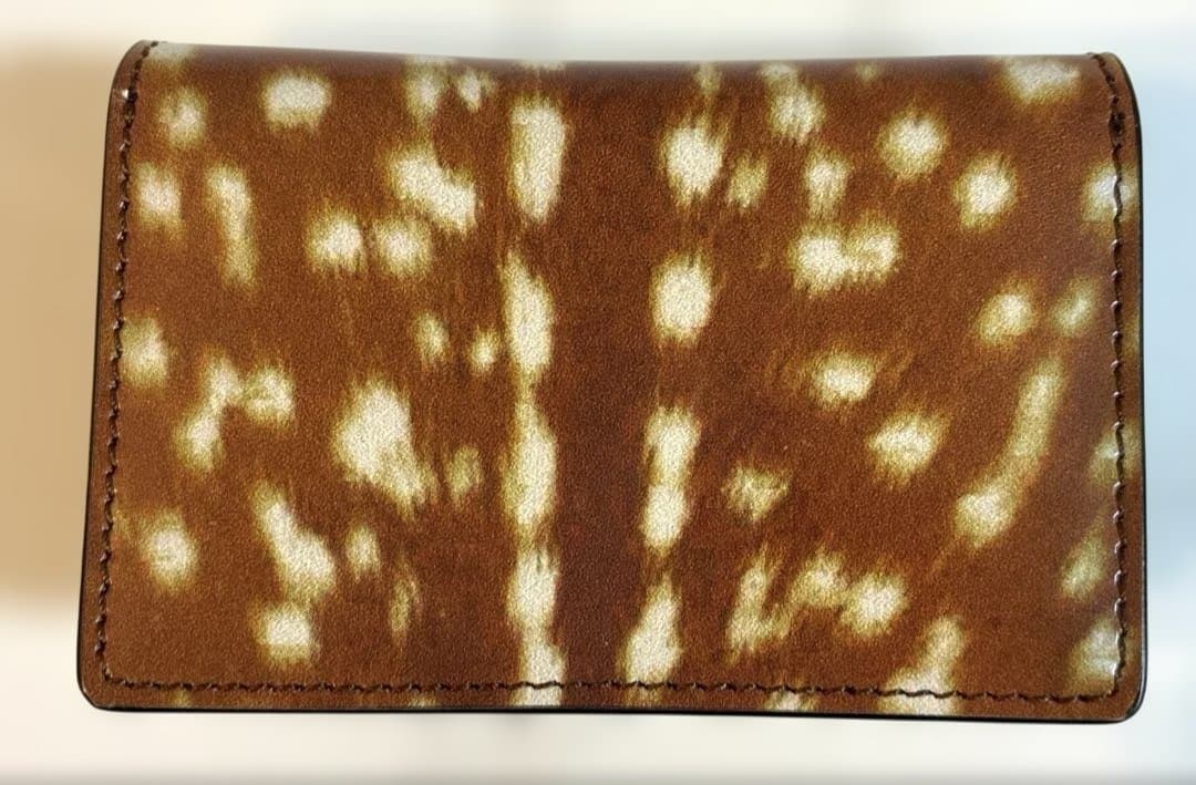 【美品】BURBERRY TBウォレット チェーン付き　バーバリー