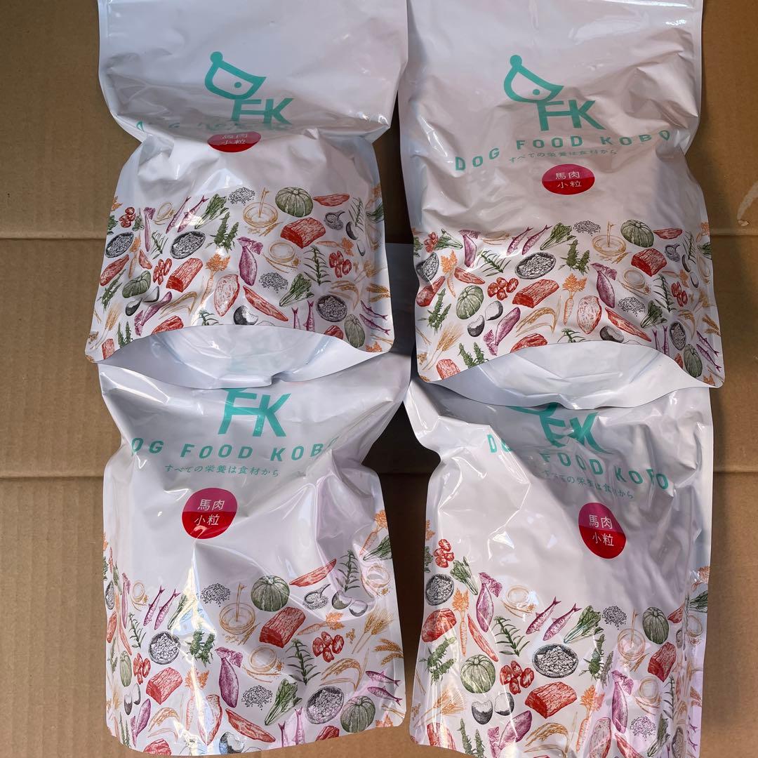 cs8522 ドックフード工房 馬肉 ドライフード 700g 4袋セット