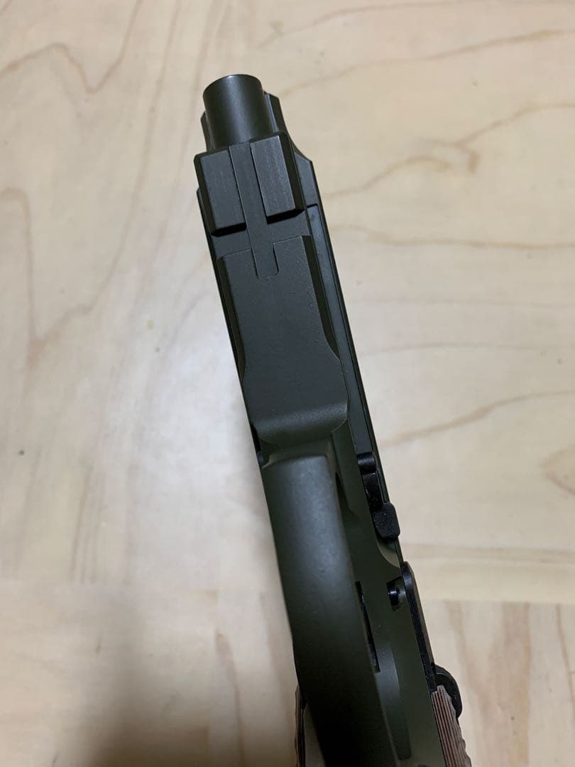 レア物WAウェスタンアームズベレッタM9A1 G10グリップ　オリーブ色